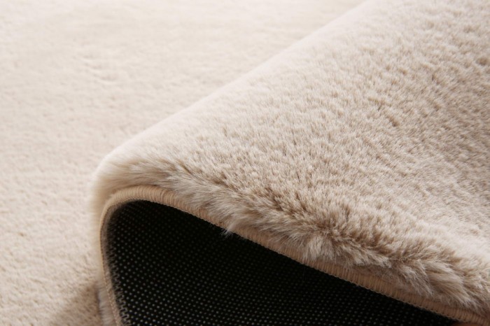 Camilla (св беж) Коврик 140х200см