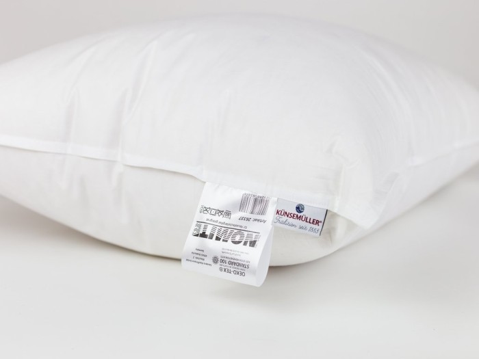 Подушка Künsemüller Labrador 70 Kissen средняя 50х70