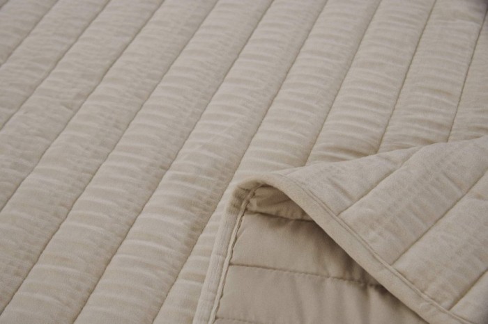 Фердинанд (молоко) Покрывало 240х260