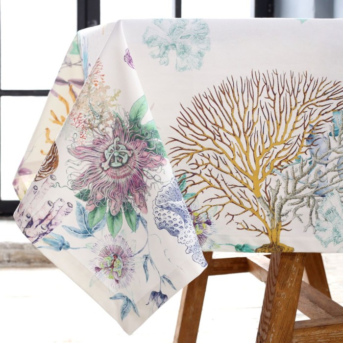 Скатерть Kate Авторский дизайн 00102 200/150