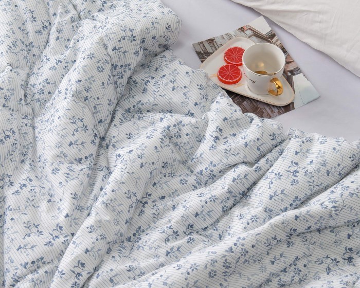 Майя (голубая) Одеяло 160х220