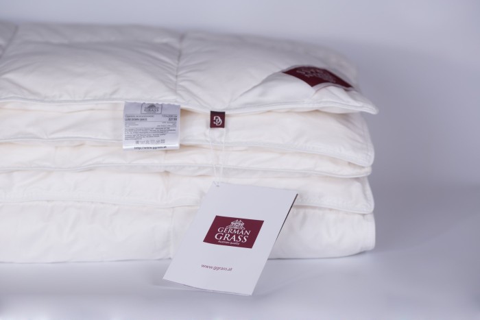 Одеяло LUXE DOWN GRASS всесезонное "Light" 150х200