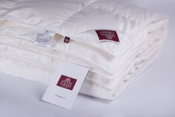 Одеяло LUXE DOWN GRASS всесезонное "Light" 150х200