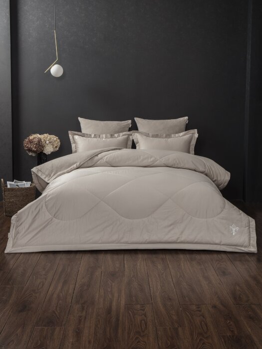 Комплекты для сна Lindor Fluffy (крем) Egyptian Cotton Семейный