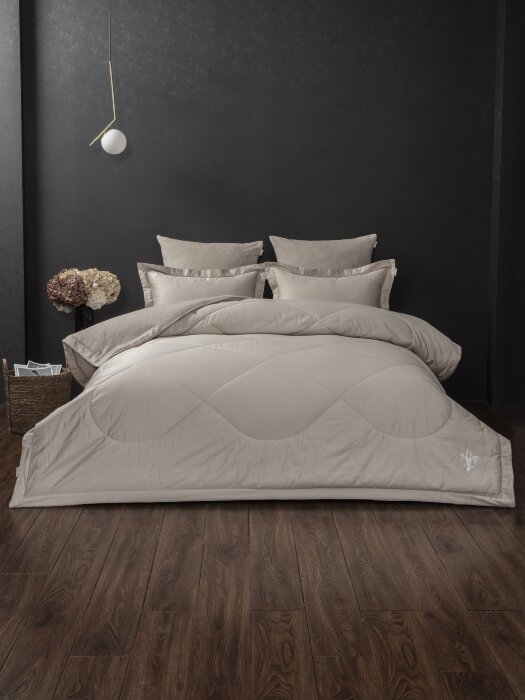 Комплекты для сна Lindor Fluffy (крем) Egyptian Cotton Семейный