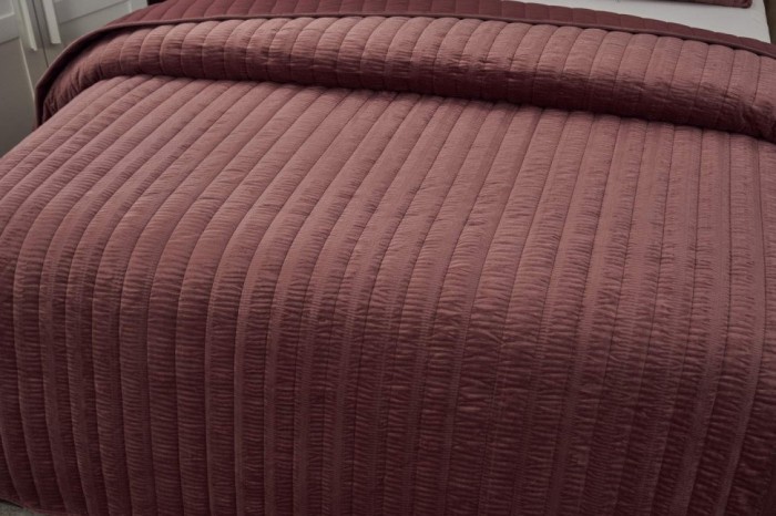 Фердинанд (чайная роза) Покрывало 240х260