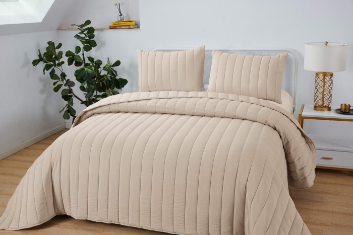 Микаэль покрывало бежевое 230х250