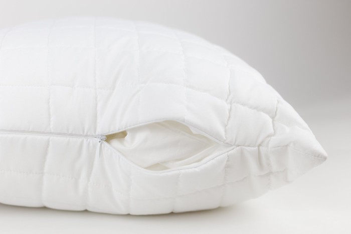 Подушка FAMILIE ACTIVE LIFE стеганная, регулируемая 68х68