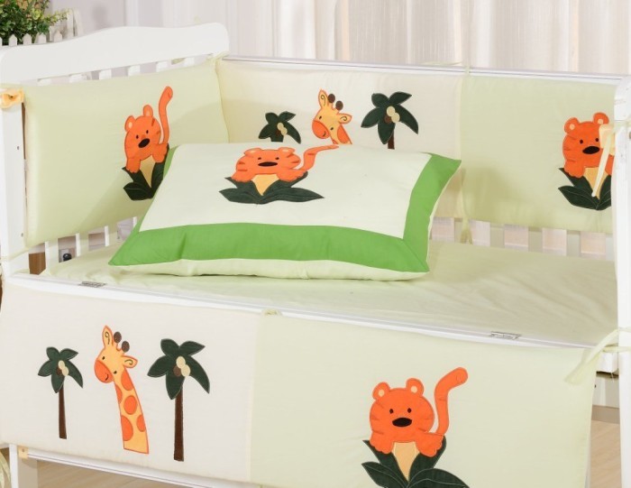 Постельное белье в кроватку DK-19 147 х 112 (c бортиком)