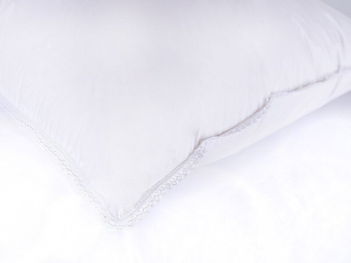 Подушка средняя "Идеальное приданое" 50 х 70 см