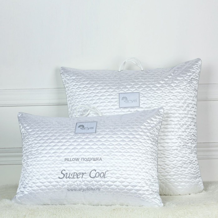 Подушка Arya 70X70 Super Cool
