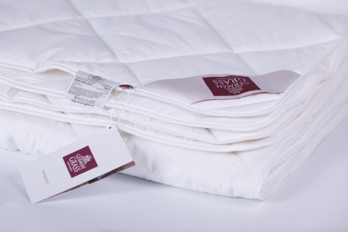 Одеяло MERINO WOOL GRASS всесезонное 200х200